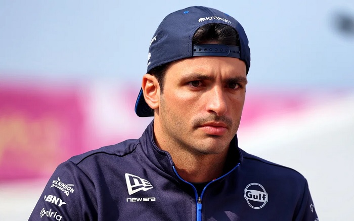 Sainz apoia FIA em disputa sobre motor da Red Bull