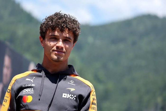 Norris vê Ferrari como candidata ao título desde o início